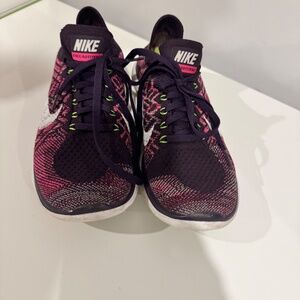 Nike Free 4.0 Flyknit Women's Size 8 Running Shoes Grand Purple Pink